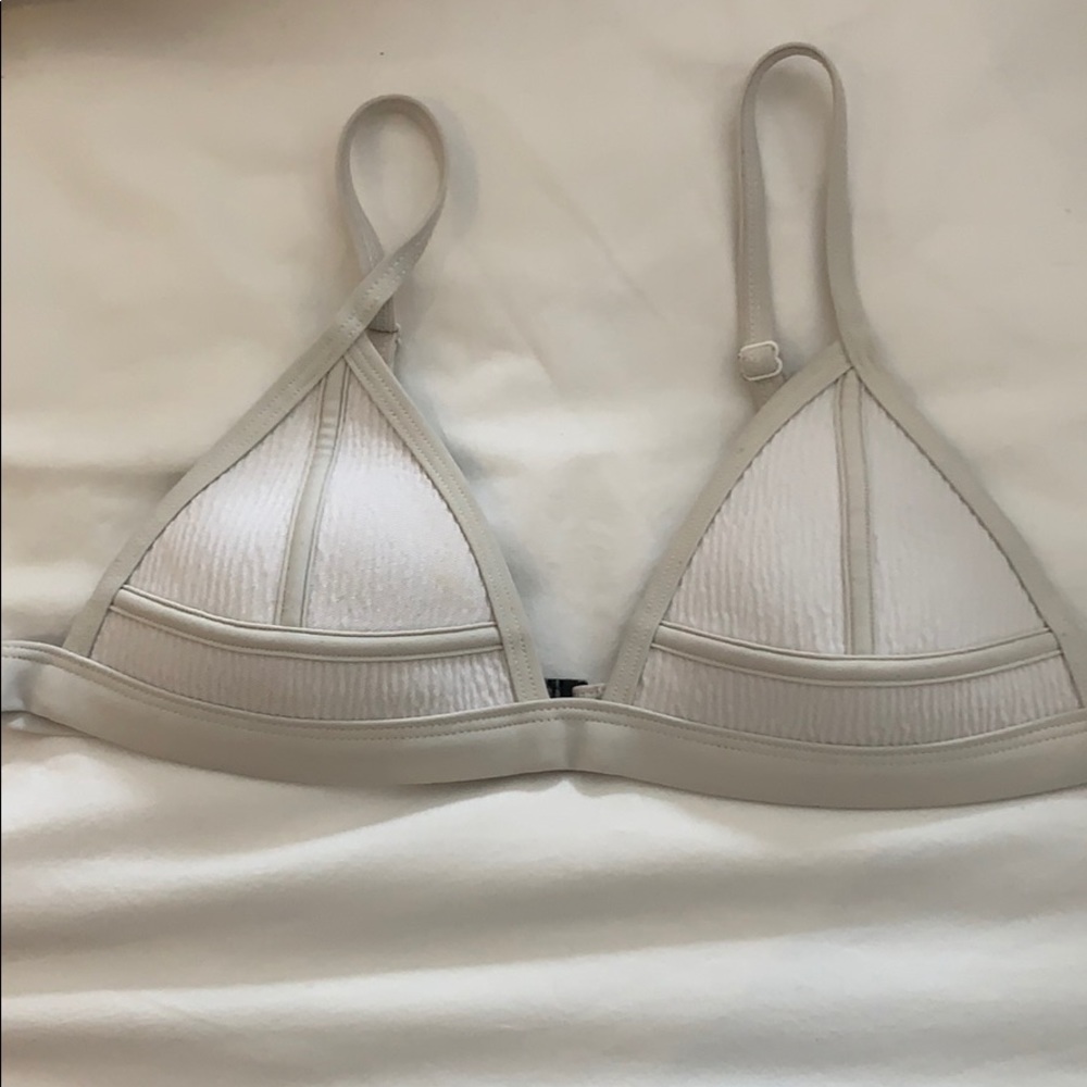 Triangl bikini top